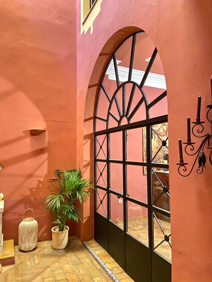 Casa Palacio Sxviii Con Piscina En Centro Historico De Sevilla Bagian luar foto