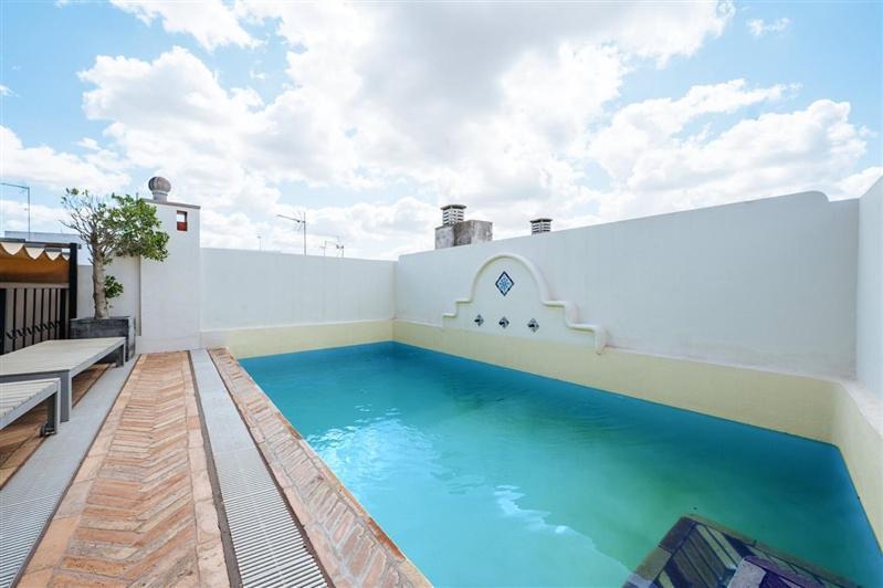 Casa Palacio Sxviii Con Piscina En Centro Historico De Sevilla Bagian luar foto
